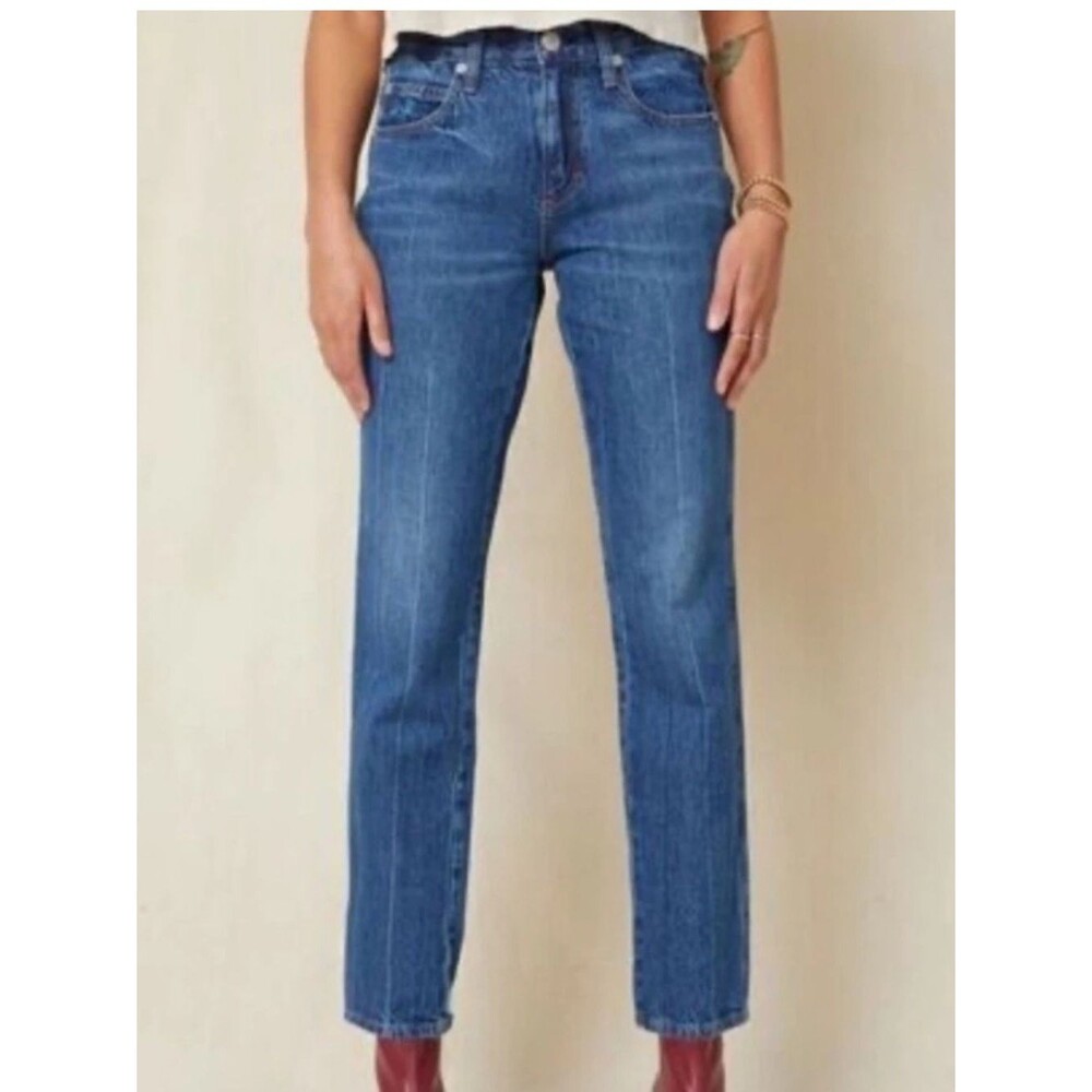 AMO Harriet Mid Rise Straight Jeans